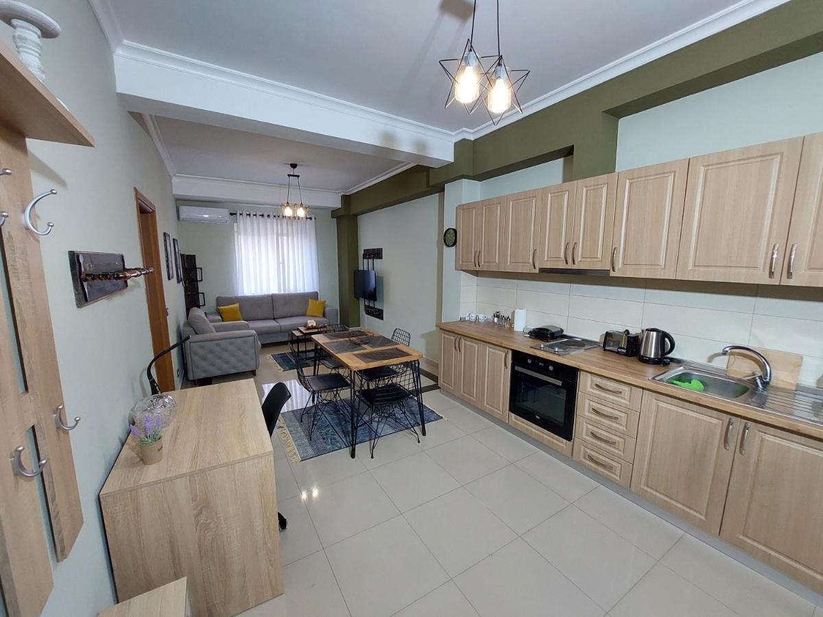 Vila Tafa Apartments Ap3 Tirana Eksteriør billede